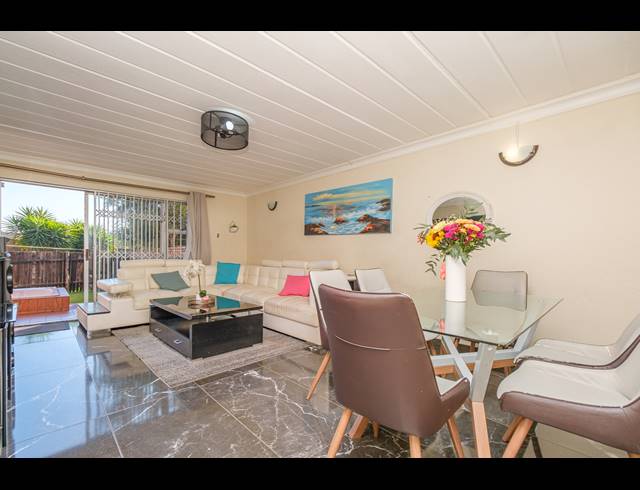 2 BEDROOM DUPLEX FOR SALE IN BLACKHEATH